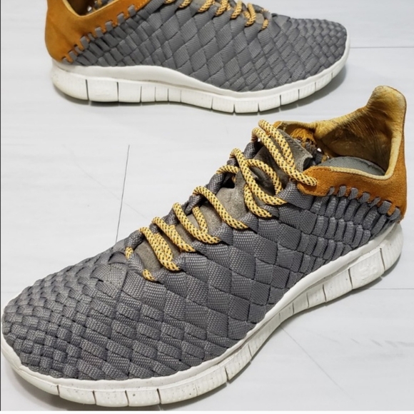 RARE! NIKE woven Sneakers - Picture 2 of 8